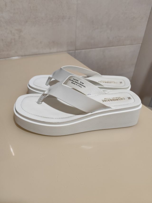 Chanclas Cushionaire memory foan N8'5