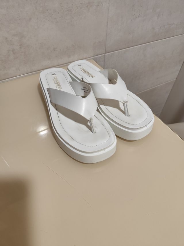 Chanclas Cushionaire memory foan N8'5