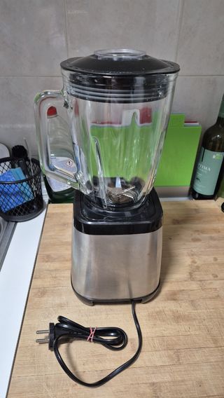 ¡Oferta! Batidora Taurus Optima 1300.