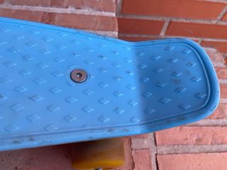 Monopatín azul niño