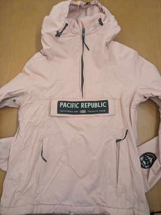 Cazadora pull&bear rosa