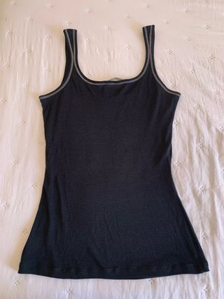 Camiseta Tous negra - Talla S 
Azul marino oscuro