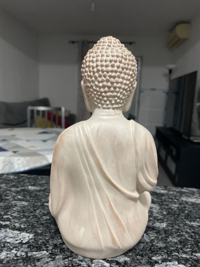 Figura Buda portavelas beige