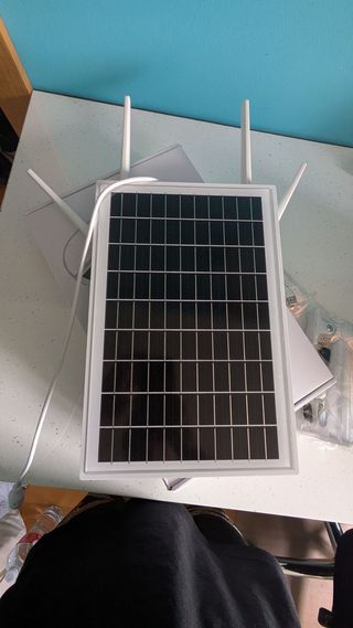 [NUEVO] Router Wifi + 4G con panel solar 