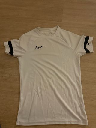 Camiseta Nike blanca entrenamiento