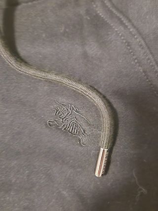 Sudadera Burberry negra talla S