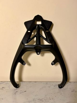 Soporte baúl T-Max 530
