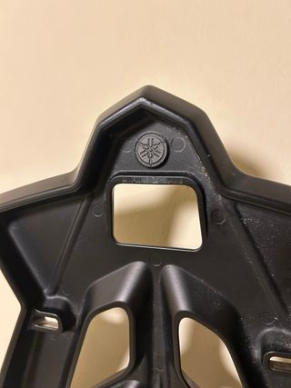 Soporte baúl T-Max 530