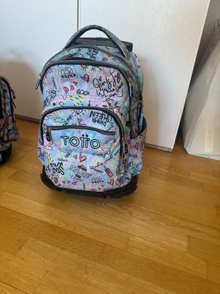 Mochila Totto con ruedas