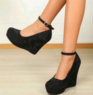 Zapatos cuña negros mujer