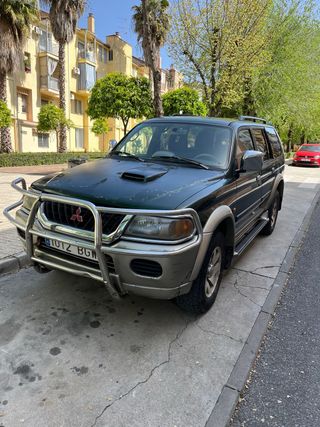 Mitsubishi Montero sport 2001