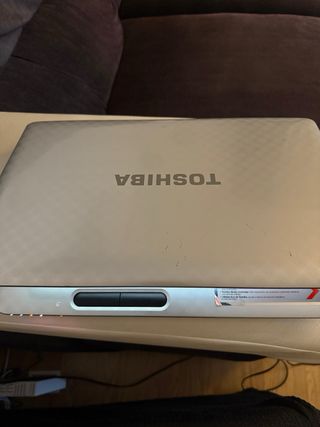 Portátil Toshiba Satellite L750