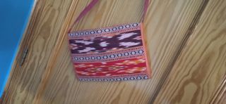 Bolso bandolera étnico rojo