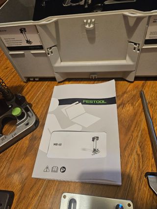 Festool MB 40: Guía perforación