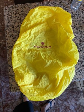cubierta mochila Ferrino