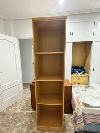 Estantería librería suelo marrón