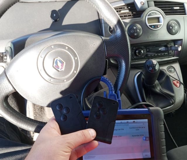 Llave completa para tú renault laguna , megane ,