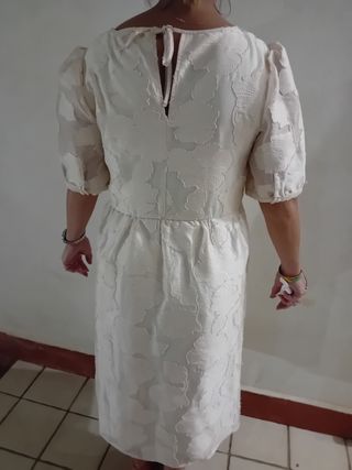 Vestito estivo beige