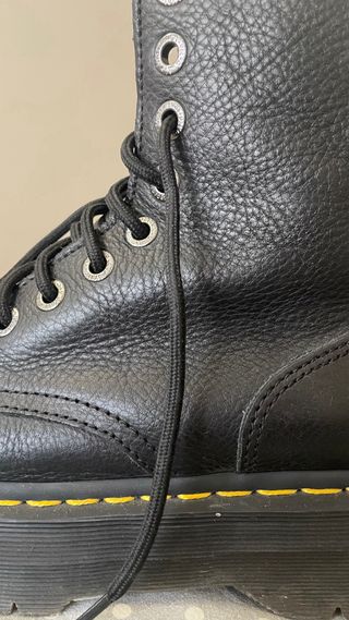 Botas Dr. Martens negras plataforma
