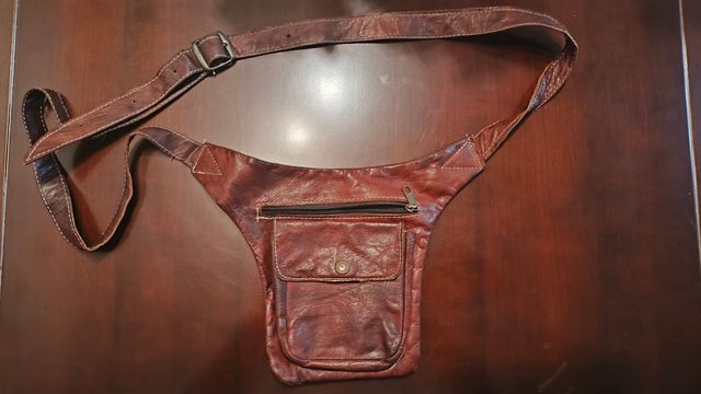 Riñonera Cuero Marrón