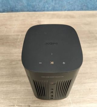 XGIMI MoGo Pro+ | Proyector Portátil 300 lúmenes