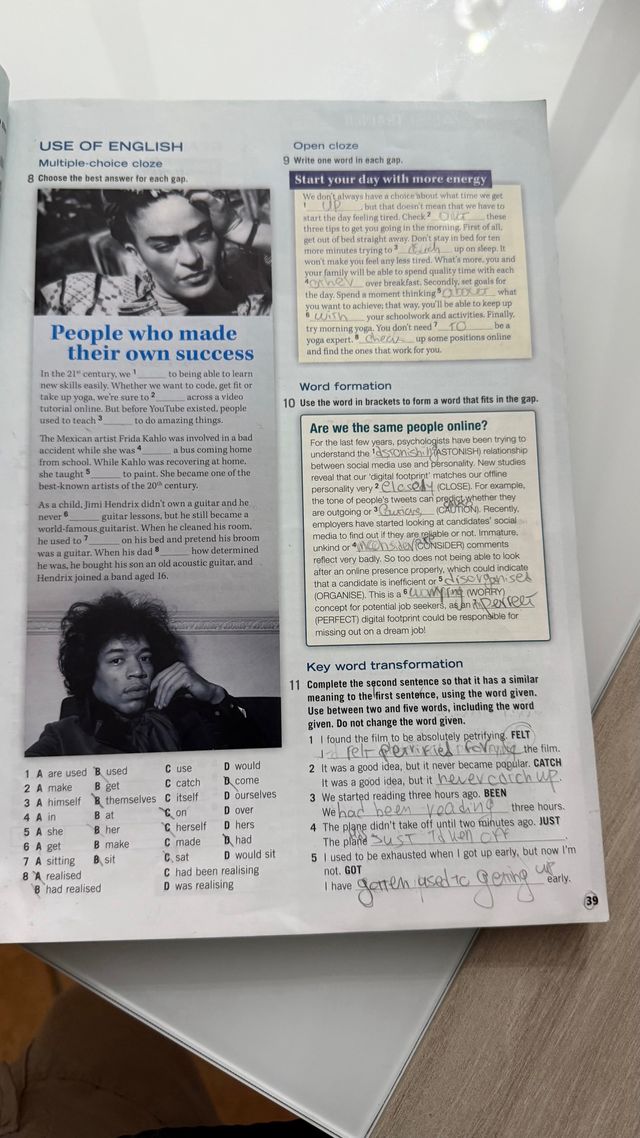 Identity B2. Student book-Workbook-Entry checke...