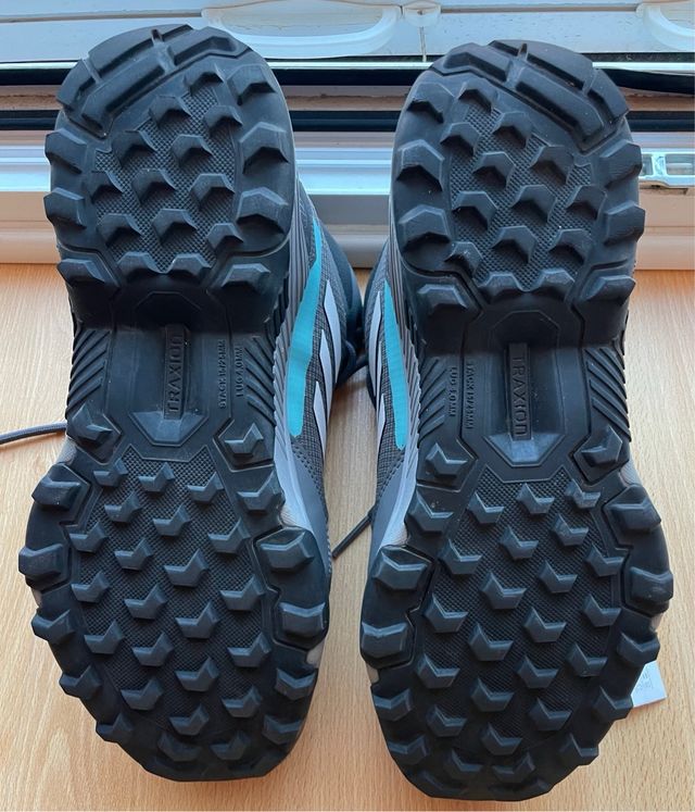 Adidas Eastrail 2.0 Mid Rain. RDY. 39 1/3