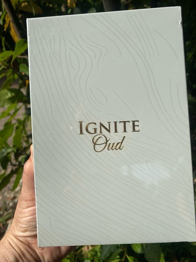 AHMED Ignite Oud Perfume