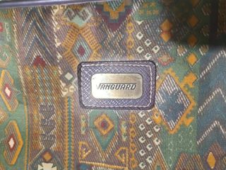 Maleta Vanguard vintage 40€ negociable.