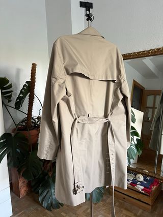 Gabardina beige Zara