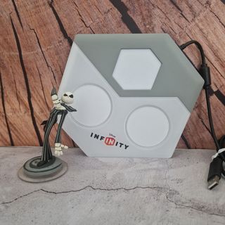 Disney Infinity Wii SOLO Base + Jack Skellington