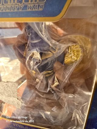 Mini Egg Thanos - Guerra Infinita