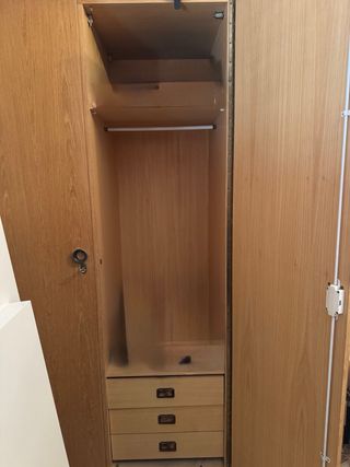 Armario madera 2 puertas