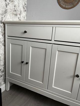 comoda Ikea blanco 4 puertas y dos cajones 
