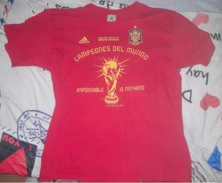 Camiseta Adidas roja Mundial 2010