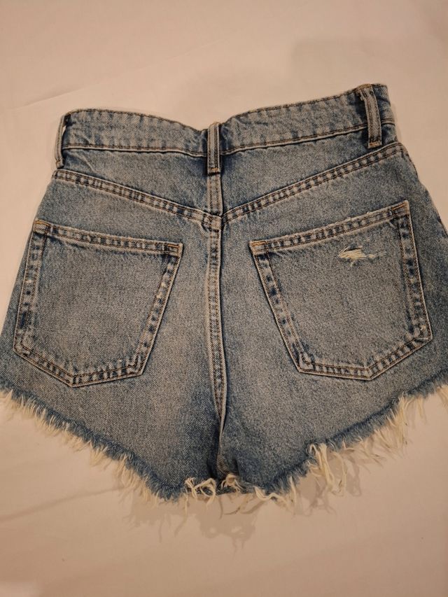 Shorts vaqueros Zara