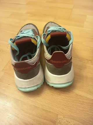Reebok CL Legacy mujer, talla 37