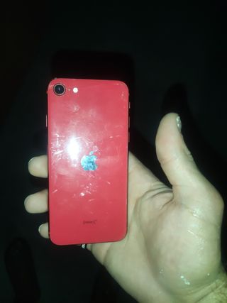 iPhone 7 rosso - cellulare