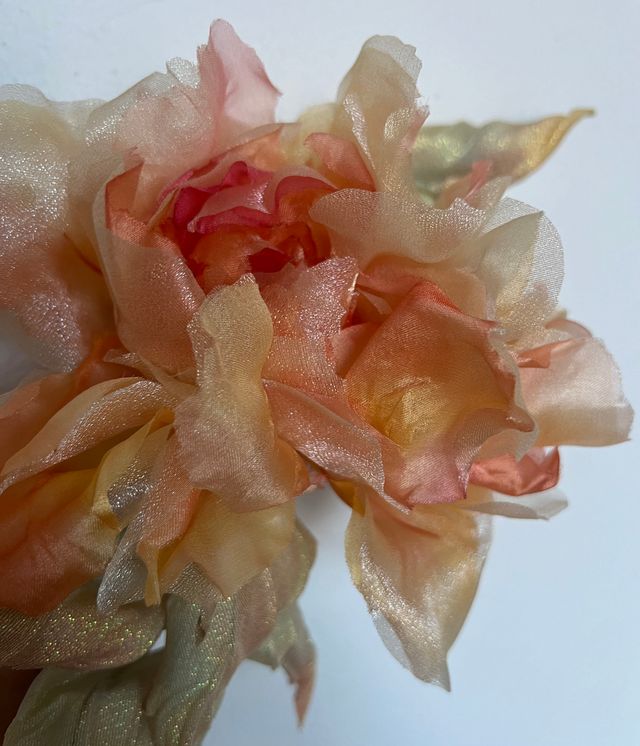 Broche rosa seta | Spilla floreale