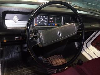 Renault siete 1975