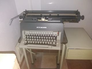 Olivetti Linea 98 - Máquina de escribir