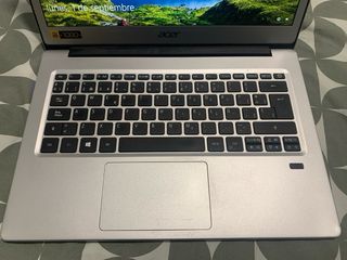 Portátil ACER Swift plateado