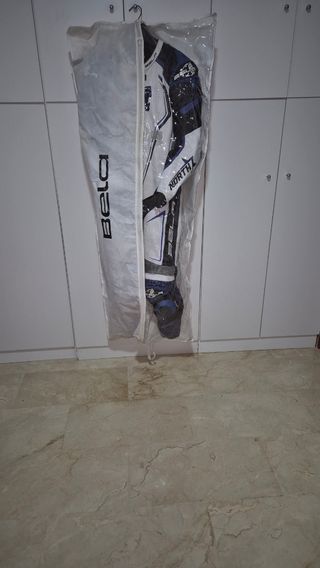 Mono moto Belstaff North mono casco y guantes 
