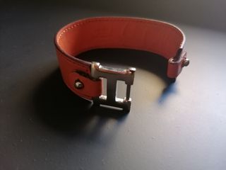 Brazalete HERMÈS piel naranja