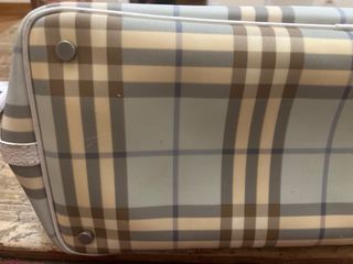 Bolso Burberry azul y beige