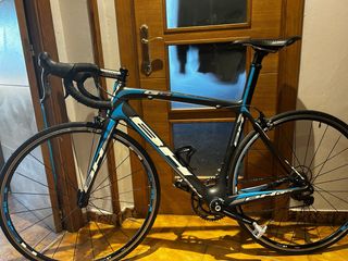 BICICLETA DE CARRETERA BH G5