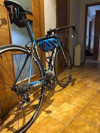 BICICLETA DE CARRETERA BH G5