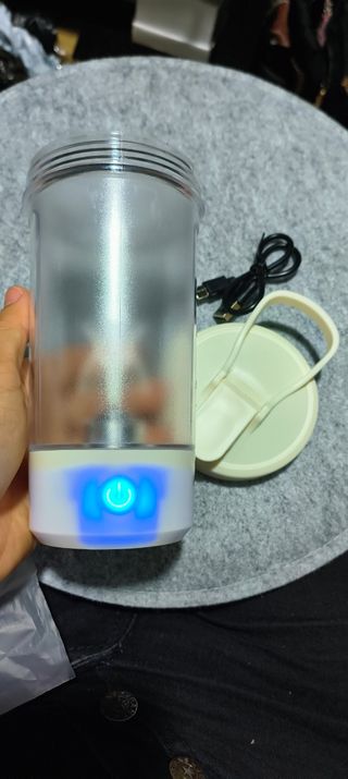 Botella automezclada inalámbrica 400ml