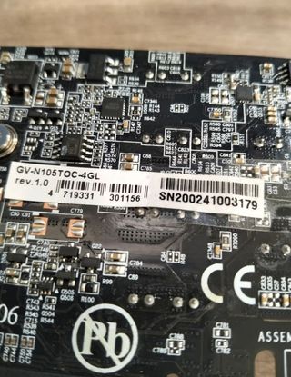 Tarjeta de video GIGABYTE GTX 1050
