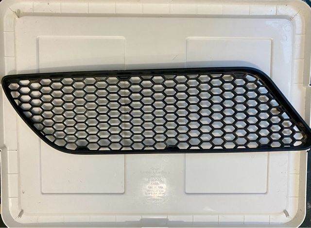 Rejilla Alfa Romeo 147